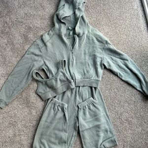 SKIMS 3-piece waffle set